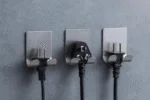 COLGADOR ADHESIVO MULTIUSO DE ACERO